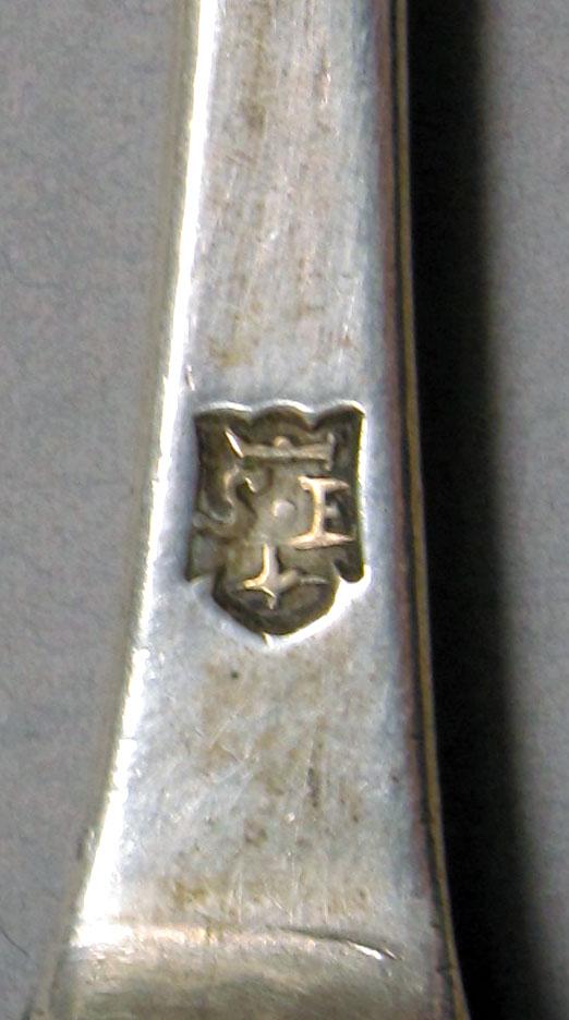 1962.0240.1084 Silver spoon mark