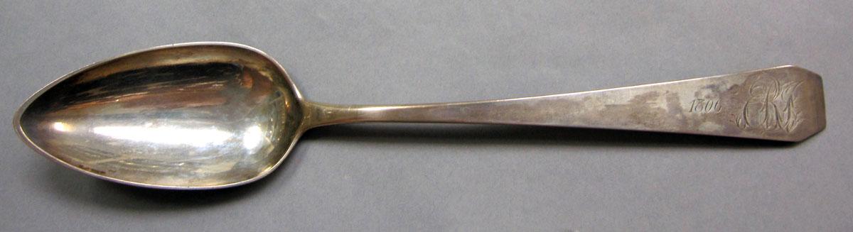 1962.0240.1092 Silver spoon upper surface