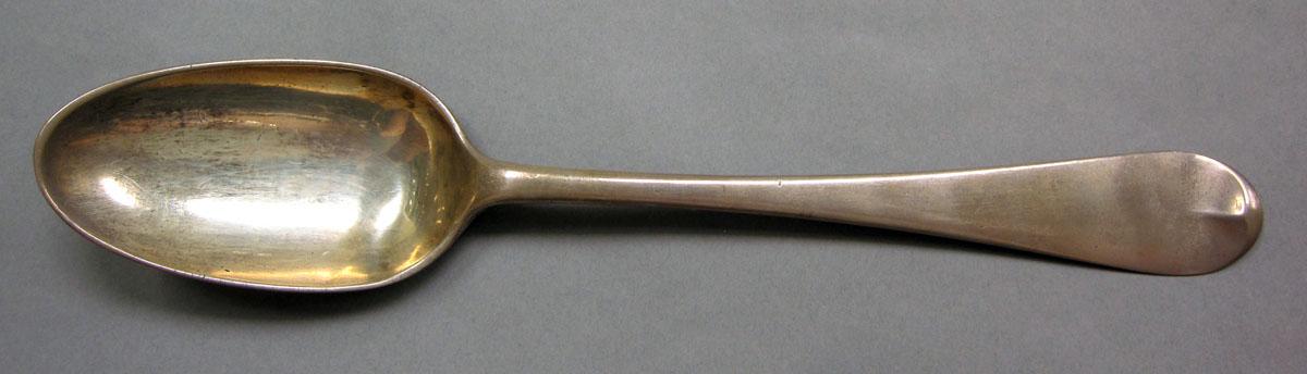 1962.0240.1100 Silver spoon upper surface