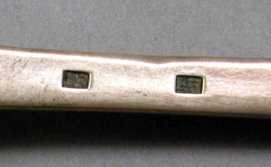 1962.0240.1100 Silver spoon mark