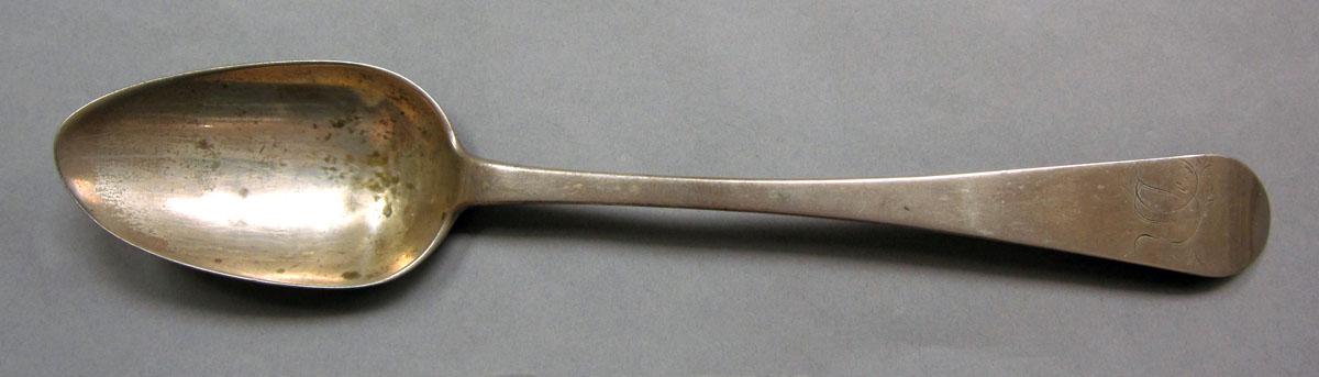 1962.0240.1101 Silver spoon upper surface