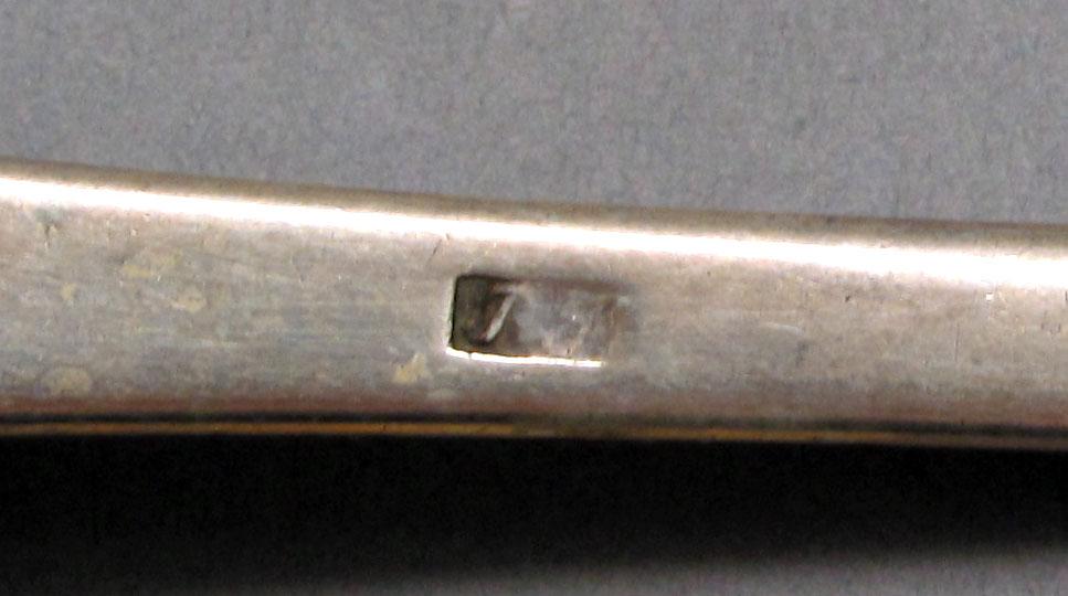 1962.0240.1101 Silver spoon mark