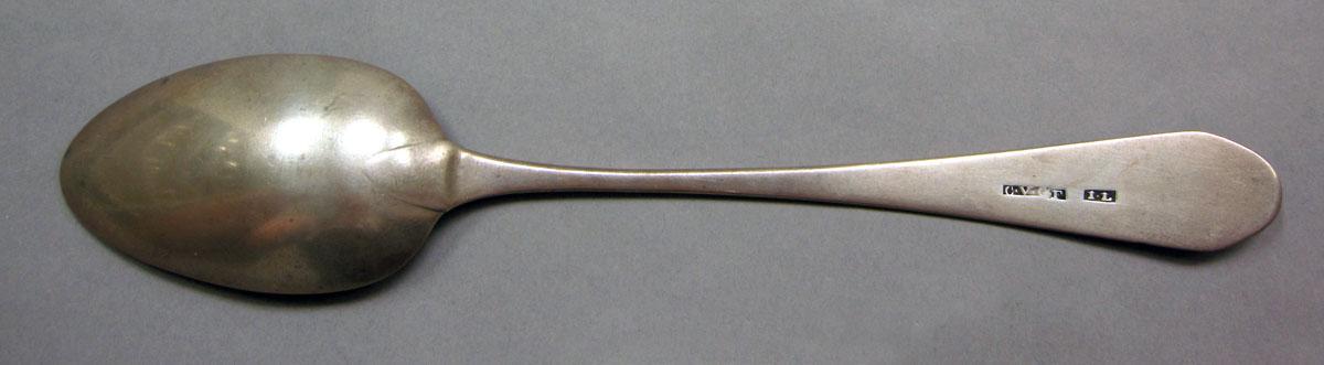 1962.0240.1103 Silver spoon underside