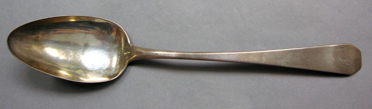1962.0240.1105 Silver spoon upper surface