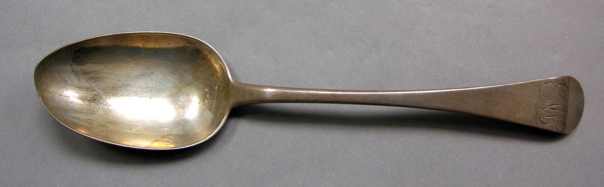 1962.0240.1109 Silver spoon upper surface