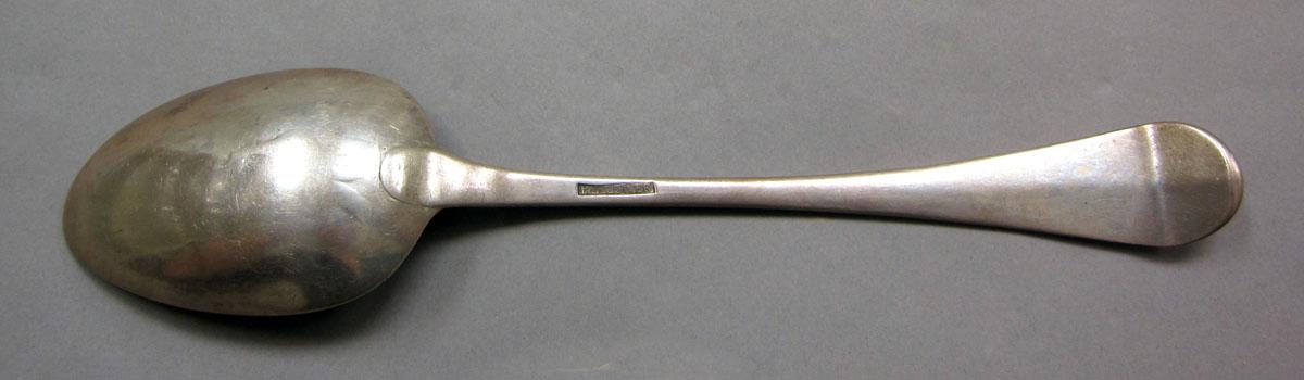 1962.0240.1109 Silver spoon underside