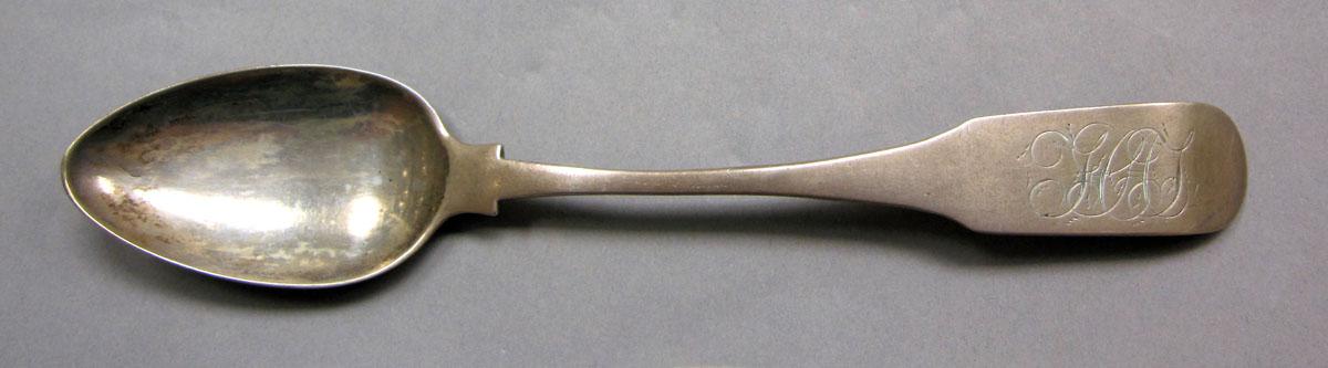 1962.0240.1110 Silver spoon upper surface