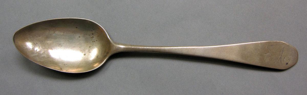 1962.0240.1117 Silver spoon upper surface
