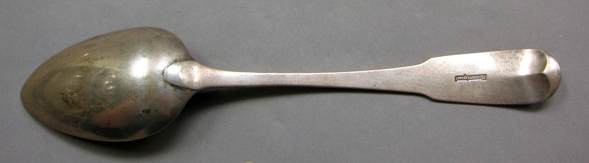 1962.0240.1118 Silver spoon underside