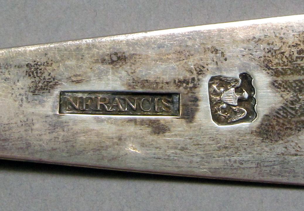 1962.0240.1119 Silver spoon mark