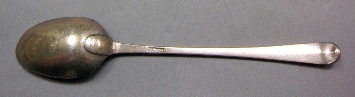 1962.0240.1120.002 Silver spoon underside