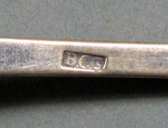 1962.0240.1122 Silver spoon mark