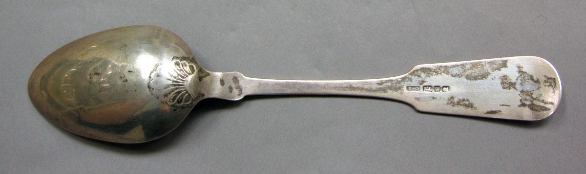 1962.0240.1125 Silver spoon underside
