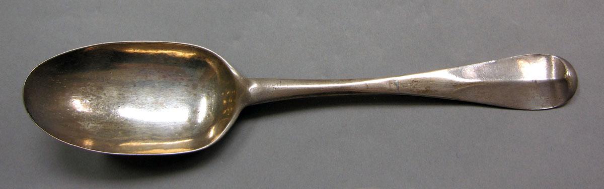 1962.0240.1127 Silver spoon upper surface