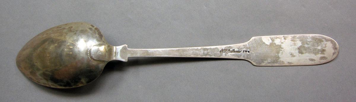 1962.0240.1135 Silver spoon underside