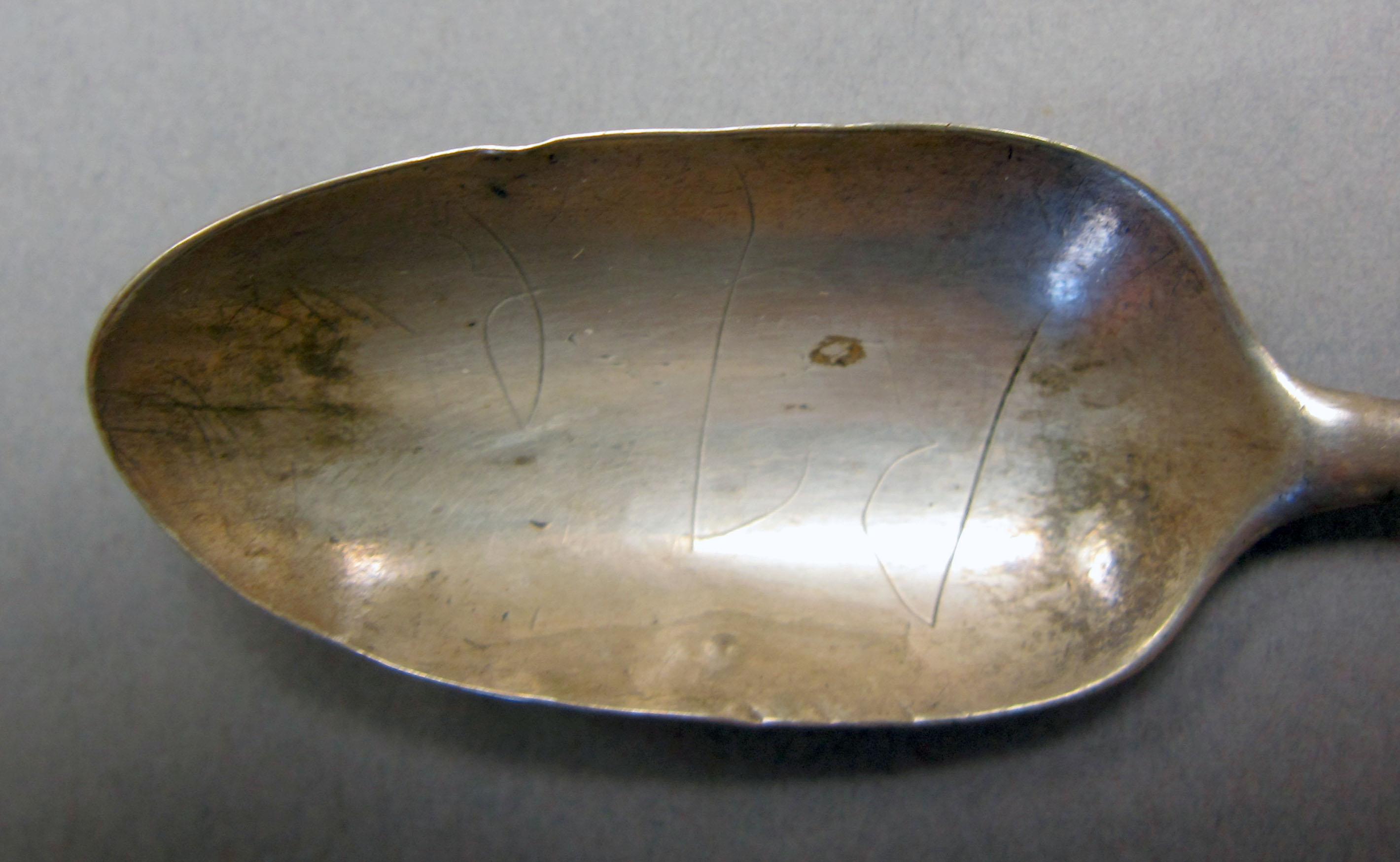 1962.0240.113 teaspoon bowl upper surface