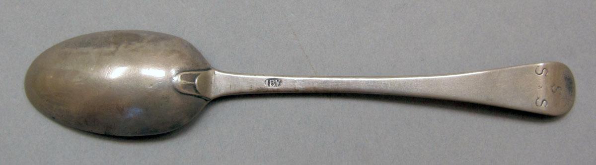 1962.0240.114 teaspoon underside
