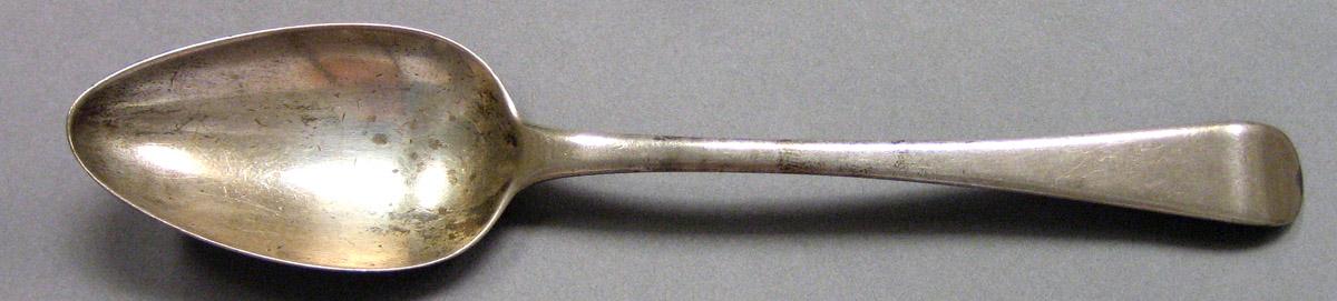 1962.0240.1157 Silver Spoon upper surface