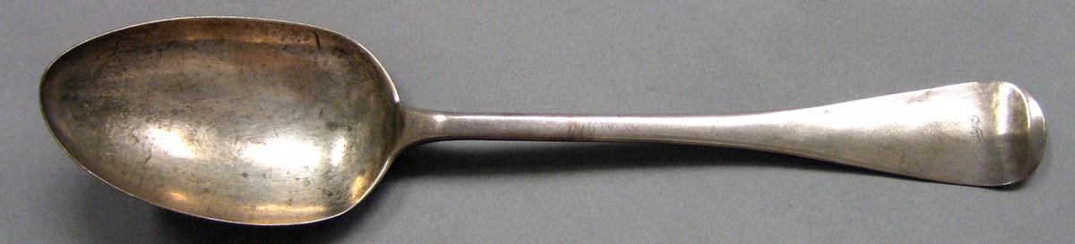 1962.0240.1161 Silver Spoon upper surface