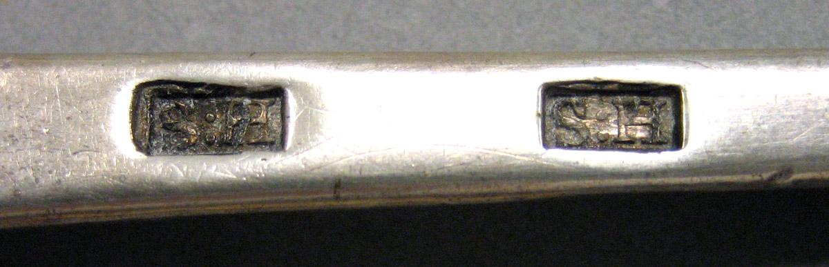 1962.0240.1168 Silver Spoon mark