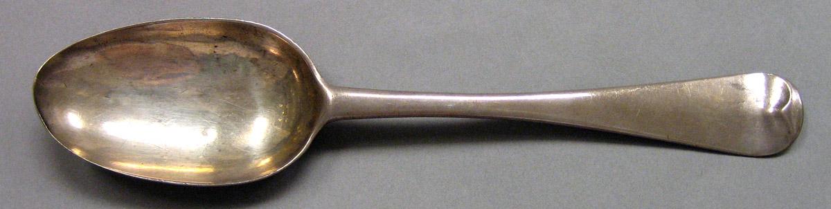 1962.0240.1170 Silver Spoon upper surface