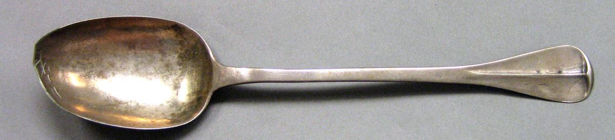 1962.0240.1171 Silver Spoon upper surface