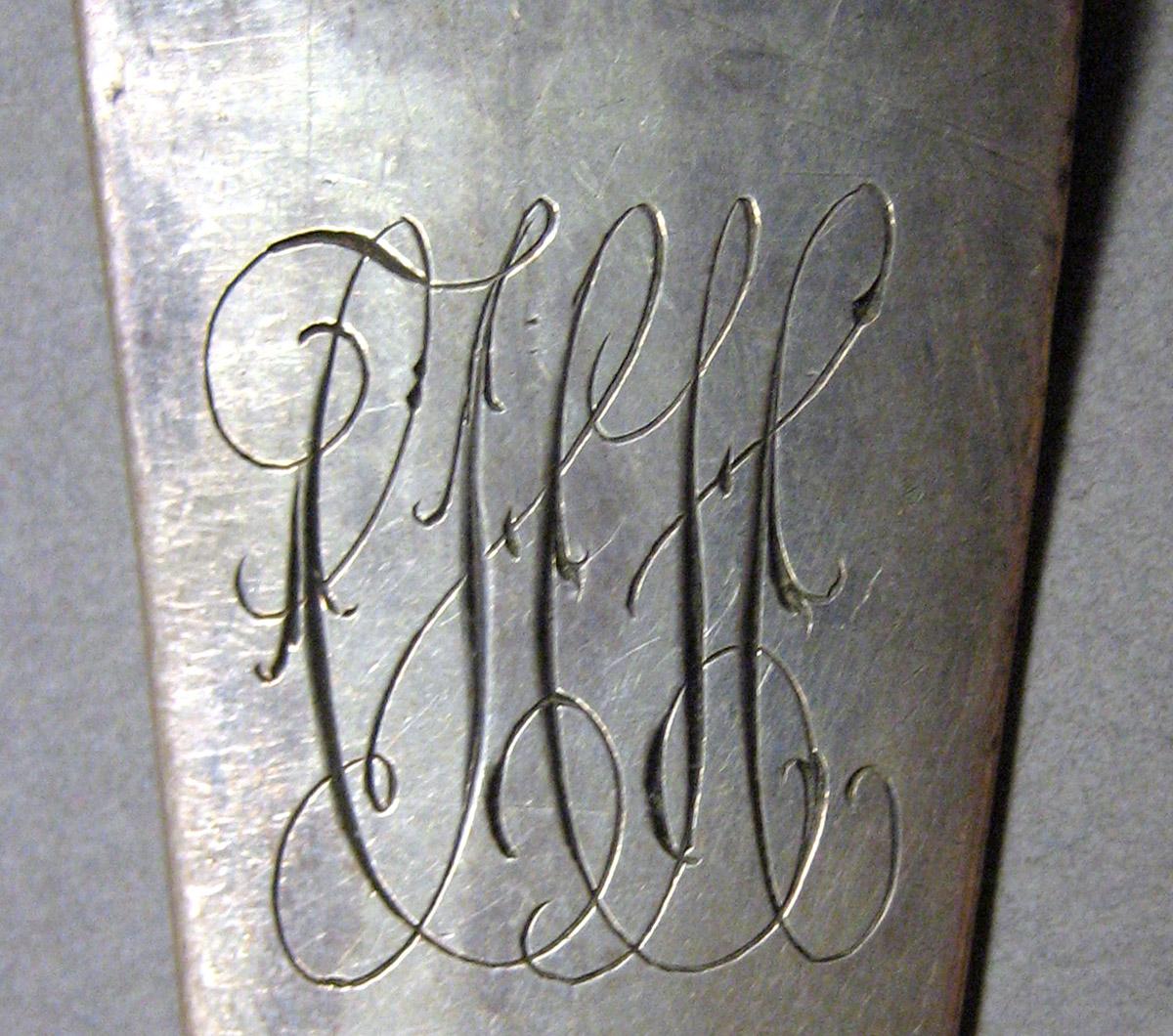 1962.0240.1172 Silver Spoon engraving underside
