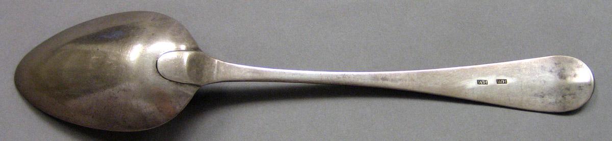 1962.0240.1175 Silver Spoon underside