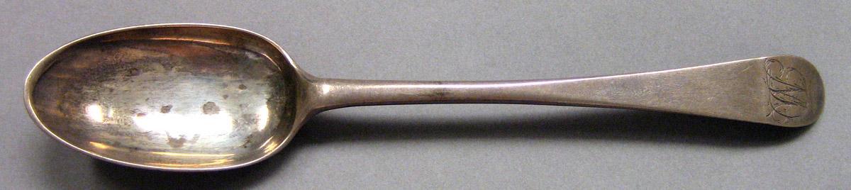 1962.0240.1177 Silver Spoon upper surface