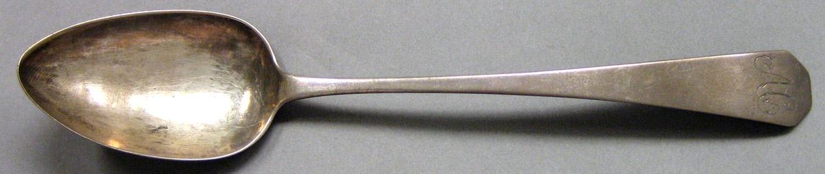 1962.0240.1179 Silver Spoon upper surface