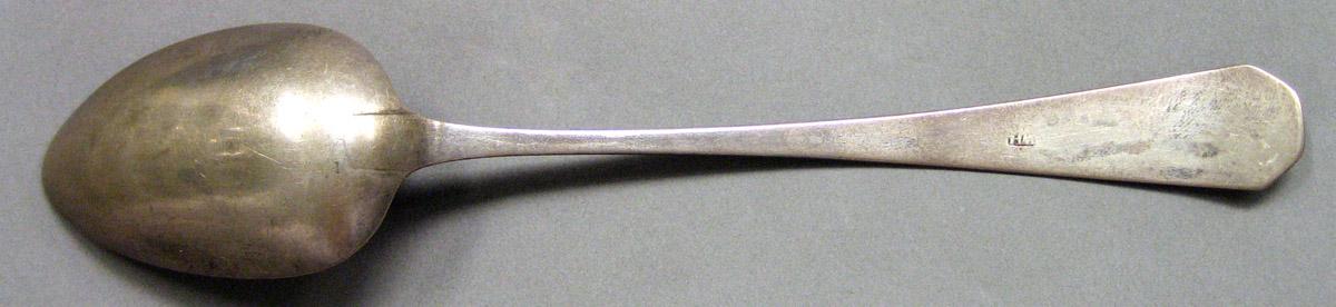 1962.0240.1179 Silver Spoon underside