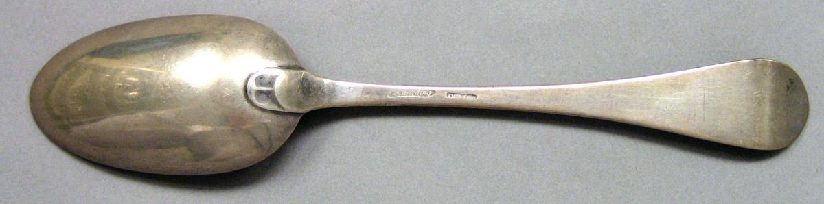 1962.0240.1182 Silver Spoon underside