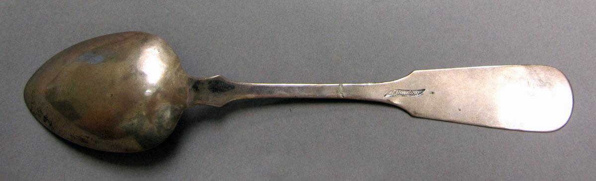 1962.0240.1186 Silver spoon underside