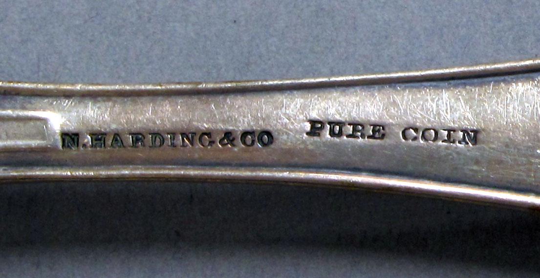1962.0240.1187 Silver spoon mark