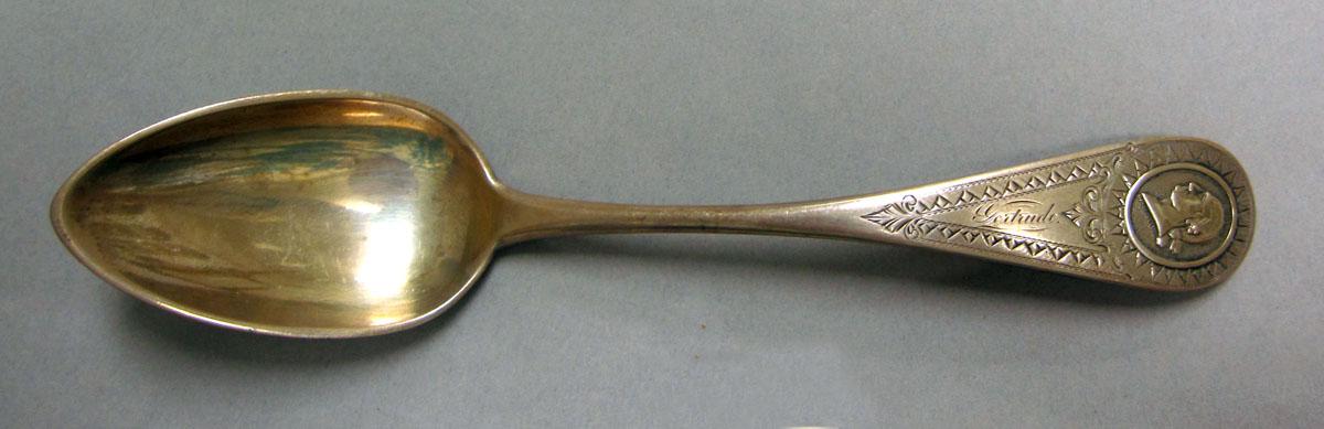 1962.0240.1188.002 Silver spoon upper surface