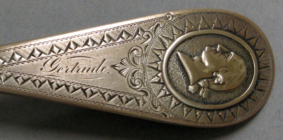 1962.0240.1188.002 Silver spoon engraving