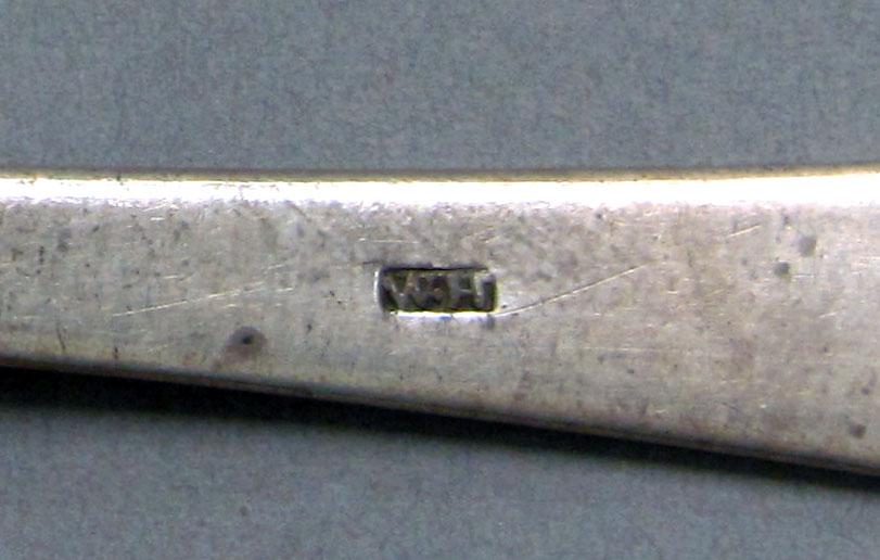 1962.0240.1191 Silver spoon mark