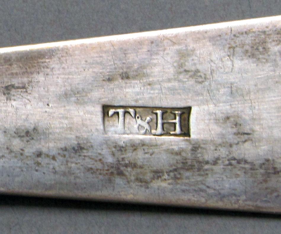 1962.0240.1195 Silver spoon mark