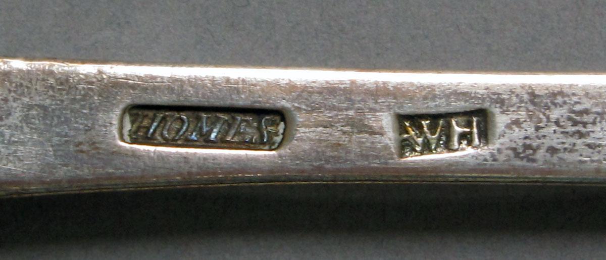 1962.0240.1197 Silver spoon mark