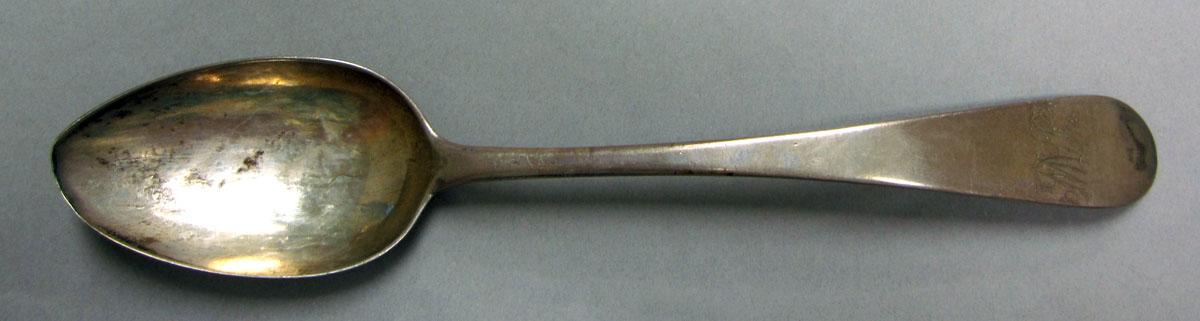 1962.0240.1202 Silver spoon upper surface