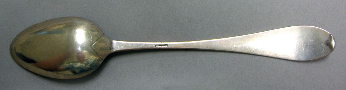 1962.0240.1207.001 Silver spoon underside