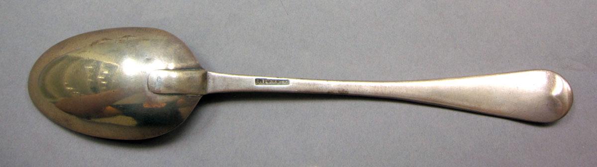 1962.0240.1222 Silver spoon underside