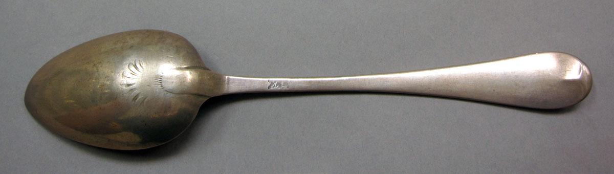 1962.0240.1226 Silver spoon underside