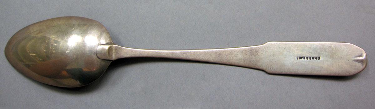 1962.0240.1227 Silver spoon underside