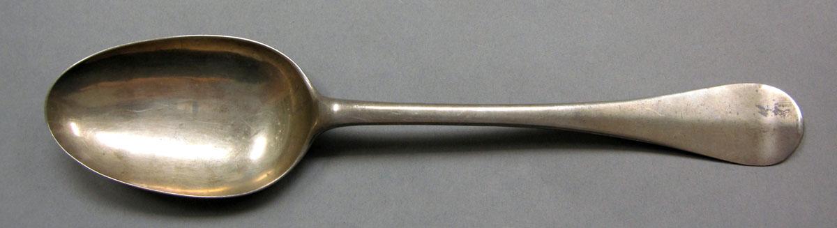 1962.0240.1235 Silver spoon upper surface