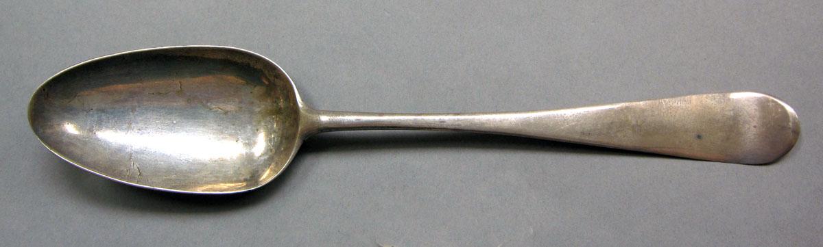 1962.0240.1236 Silver spoon upper surface