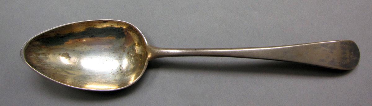 1962.0240.1238 Silver spoon upper surface