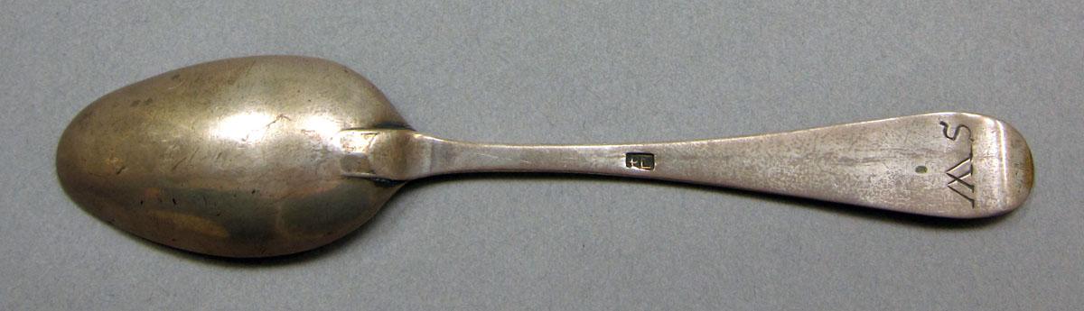 1962.0240.1247 Silver spoon underside