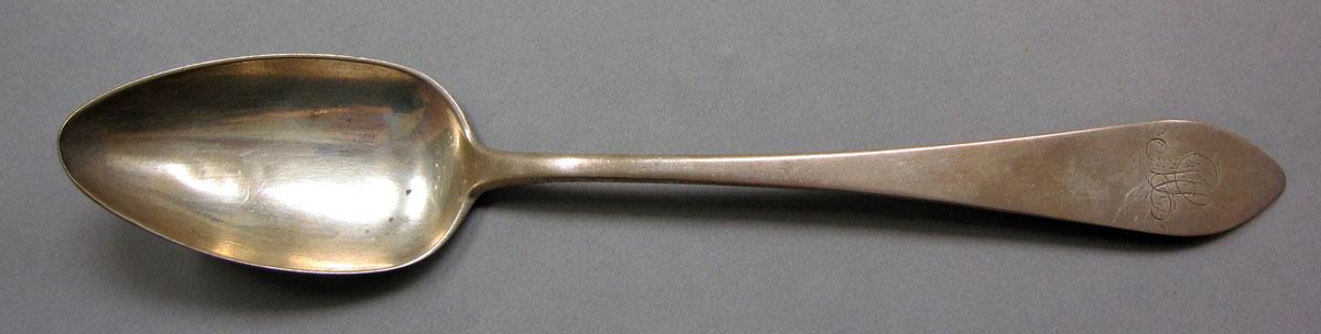 1962.0240.1252 Silver spoon upper surface