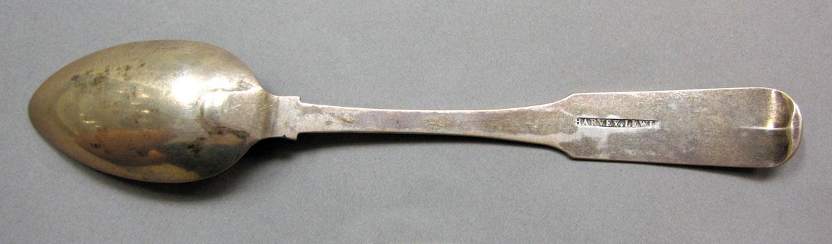 1962.0240.1254 Silver spoon underside